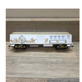 K211019 Hawthorne Village Native American Ho 1 87 Passenger Car White Gold Plastic