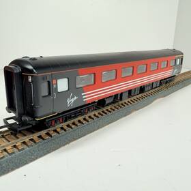 R4088a Hornby Oo Scale Top Link Virgin Mk2 1st Class Coach #3345 West Coast R4088a Hornby Oo Scale Top Link Virgin Mk2 1st Class Coach #3345 West Coast