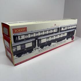 R4169 Hornby Oo Scale Bournemouth Belle Pullman 3 Car Set Illuminated Table Lamp