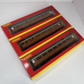 R4174 Hornby R4171 Oo Scale R4172 Lner Gresley Teak Corridor Coach 3 Car Set