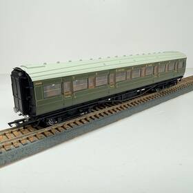 R4297a Hornby Oo Scale Sr Maunsell Corridor 3rd Class Coach #2349