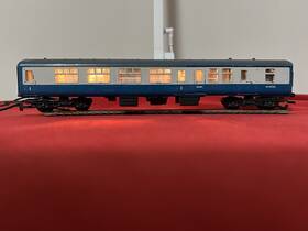 M14052 Hornby R726 Oo Gauge Br Intercity Mk2 Coach - Lighted 1 Broken Coupler M14052 Hornby R726 Oo Gauge Br Intercity Mk2 Coach - Lighted 1 Broken Coupler
