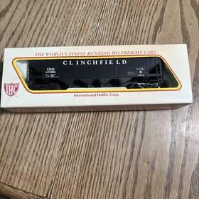 Ihc 051108351105 Crr Clinch Field Ho Scale Box Car Ihc 051108351105 Crr Clinch Field Ho Scale Box Car