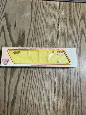 Ihc 051108351709 Milwaukee Road Ho Scale Box Car