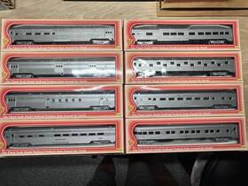 Ihc 051108473166 Ho Scale Chesapeake And Ohio C&o Corrugated Sided Passenger Cars 8 Ea. Chessie Ihc 051108473166 Ho Scale Chesapeake And Ohio C&o Corrugated Sided Passenger Cars 8 Ea. Chessie