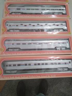 47770 Ihc Ho Scale Amtrak Corrugated Side Lightweight Passenger Cars Lot Of 8 New