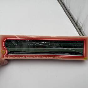 48197 Ihc Ho Scale Northern Pacific Vista Dome Passenger Car #559 In Box
