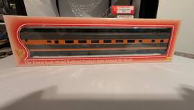 48091 Ihc 49091 Ho Great Northern Coach Car New