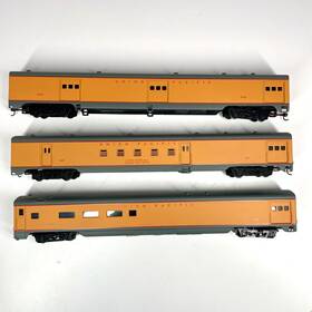 5710 Ihc Ho Scale Union Pacific Mail Baggage Combine Passenger Cars Lot