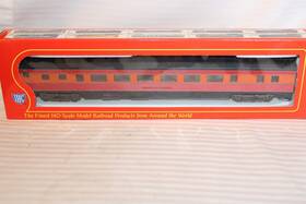 2401 Ihc 6872 Ho Scale Coach Car Corrugated Side Southern Pacific Daylight #2401