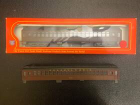 3940 Ihc / Rivarossi 2738 Pennsylvania Rr Heavyweight Coach #2738 Kadee Couplers