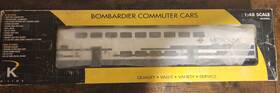 K4636-42002 K-line Metrolink Bombardier Coach Car 1 48 Scale 21 Inch