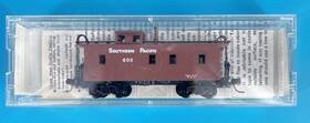 50070 Kadee Micro-trains Southern Pacific #603 34ft Wood Sheathed Caboose 1976