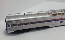 01-041536 Kato N Scale Budd Passenger Mid-train Dome Car Amtrak #9350 Ph I Loose No Box