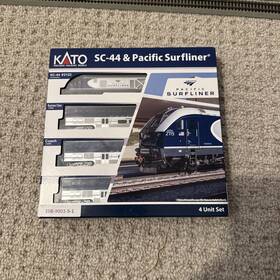 106-9001-s-1 Kato N Scale Sc-44 And Pacific Surfliner Passenger Train With Dcc Sound Lighting 106-9001-s-1 Kato N Scale Sc-44 And Pacific Surfliner Passenger Train With Dcc Sound Lighting