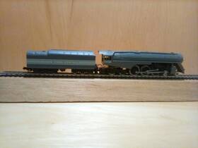 10617 Kato N Scale New York Central System Train With Con Cor Dreyfus Locomotive