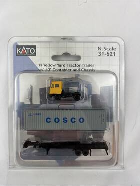 31-621 Kato N Yellow Yard Tractor Trailer With 40 Container And Chassis. Scale