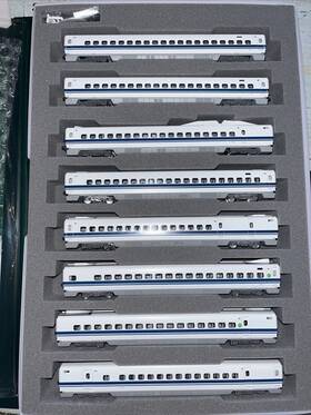 10-398 Kato 76578 N Scale 700 Series Shinkansen Nozomi 8 Car Add On Set 10-398 Kato 76578 N Scale 700 Series Shinkansen Nozomi 8 Car Add On Set