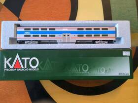 4-window Kato 949727056593 Ho Scale Bi-level Passenger Car Coach Chicago Metra #7848 New Look