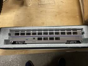 35-6063 Kato 949727058498 Amtrak Superliner Lounge #33019 Ho Scale Nib