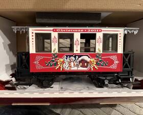 35073-01 Lgb 2011 Dated Passenger Car