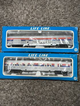 08879 Life-like 08877 Vintage Amtrak Cars Ho Scale
