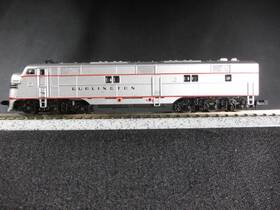 7027 Life-like N-scale E7 Diesel Burlington