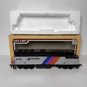 4116 Life-like 8267 Ho Scale Nj Transit F-40 Diesel Locomotive With Box 4116 Life-like 8267 Ho Scale Nj Transit F-40 Diesel Locomotive With Box