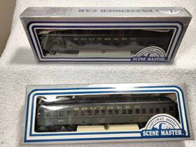 8041-8043 Life Like Scene Master Ho Scale 2 Passenger Cars - Southern Railroad 8041 8043 Lot