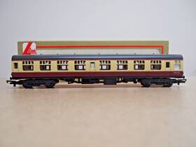 M24437 Lima 305363 Oo Gauge Br Mk 1 Corridor 2nd Red/cream
