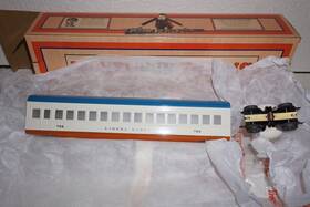 11-80012 Lionel Archives O Gauge Milwaukee Rd. Articulated Passenger Coach Car