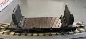 1877-1 Lionel 18771 O Gauge Empty Log Car Brown. C-5 Good Condition