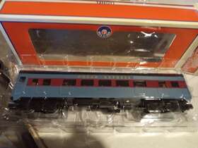 2027470 Lionel 18 Inch Heavyweight Polar Express Hobo Car Black Roof O Gauge