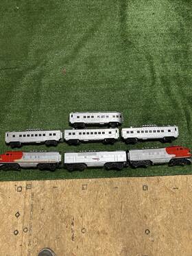 2243-aba Lionel Santa Fe F-3 Aba With 4 Passenger Cars 2243-aba Lionel Santa Fe F-3 Aba With 4 Passenger Cars