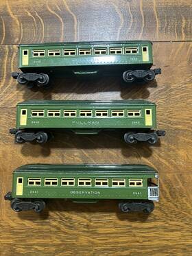2441 Lionel 2440/2440/2441 Post War #2440 X2 And Pullman Green Passenger Cars