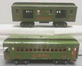 Lionel 310/312 Prewar Standard Gauge 310 Baggage And 312 Lighted Observation Cars