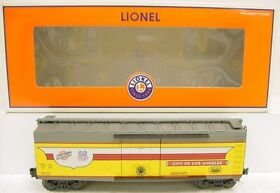 52327-572 Lionel 6-52327 O Gauge Chicagoland Railroad Club Special Baggage Car #52327-572
