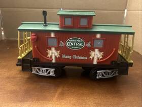 7-11975 Lionel North Pole Central Lines Caboose Train Car For Ready-to-play Set 7-11975 Lionel North Pole Central Lines Caboose Train Car For Ready-to-play Set