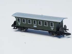 M Rklin 8700 Marklin Z-scale Early Era Green Passenger 2 Axle Car 2nd Class In Box