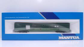 221-04 Mantua Ho Northern Pacific Alluminum Lighted Passenger Baggage Train Car