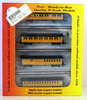 89419 Mdc Roundhouse N Scale 50ft Overland C. And North Western 4 Pass Set- Four Pack