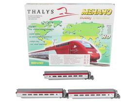 T679 Mehano Ho Scale Intermediate Coach Car Passenger Set Ln/box