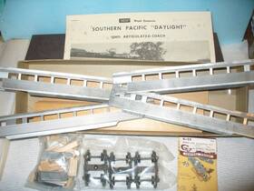 50003-c Mhp #50003-c Ho Ft134 Ft. Articulated Coach Car Kit With Trucksft-sp Daylight-nib1