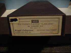 50017-s Mhp #50017-s Ho 83 Ft. 10-6 Sleeper Passenger Car Kit With Trucks-sp Cascade-nib