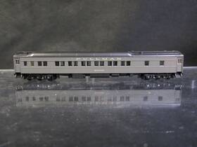 142001100 Micro-trains 14200110 12-1 Heavyweight Sleeper Car New York Cen Inch Mounds N Lnib