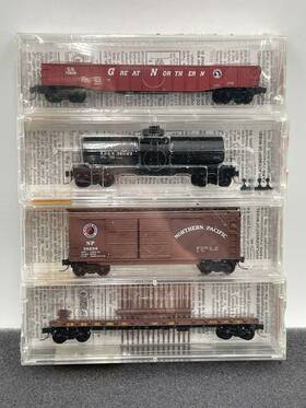 23252 Micro-trains N Scale 4-pack Fallen Flags Freight Cars