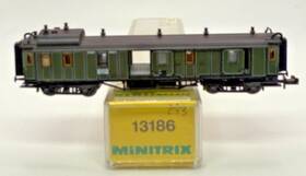 13186 Minitrix N Scale Green Baggage Car Original Box