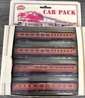 3039-4 Model Power N Scale #3039-4 Southern Pacific Streamline Passenger Set Of 4 - Nos