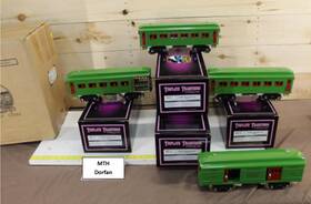 10-5031 Mth New Dorfan Standard Gauge Tinplate Green 4 Car Passenger Set