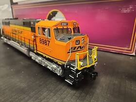 20-2957-1 Mth Electric Bnsf Speed With Sound Trains Sd 70mac Locomotive O-27 Scale